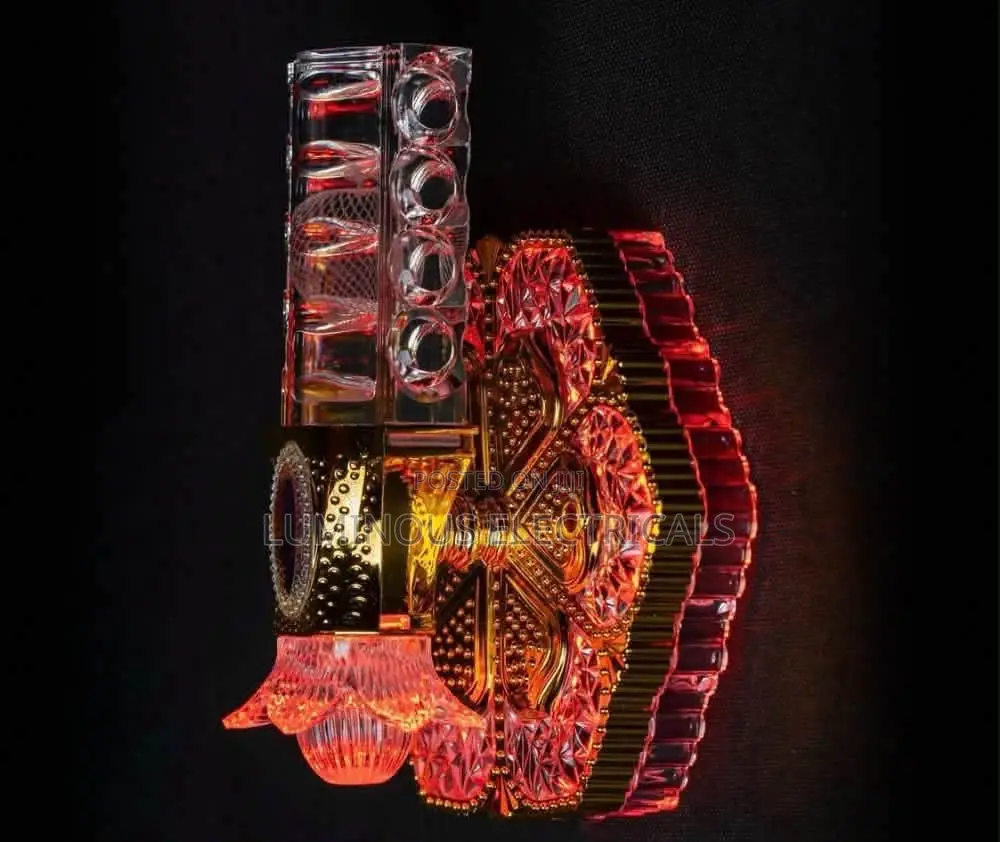 Luxury Crystal LED Wall Sconce Light Elegant Gold Bracket Lamp