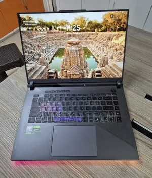 Laptop Asus ROG Strix G16 64GB AMD Ryzen 9 SSD 1T