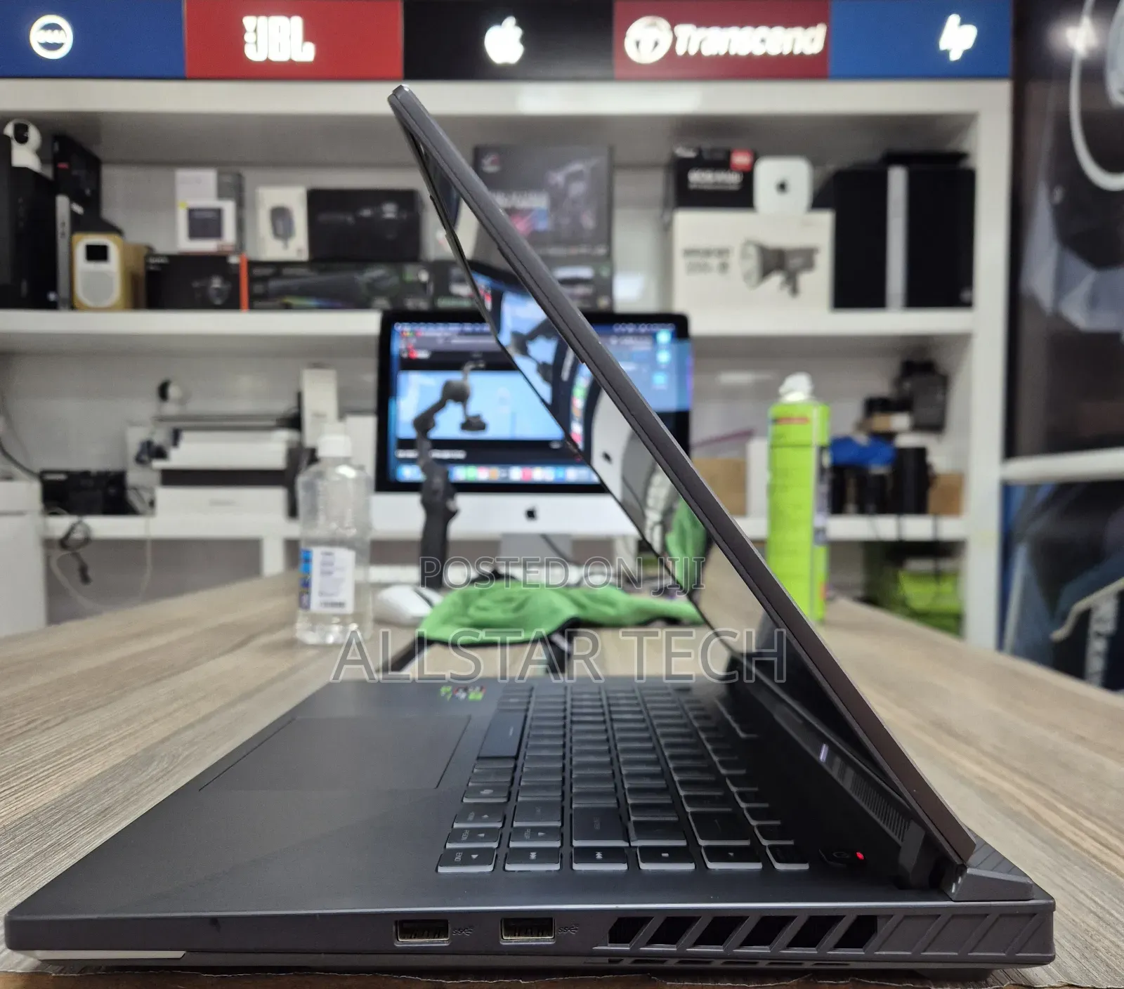 Laptop Asus ROG Strix G16 64GB AMD Ryzen 9 SSD 1T