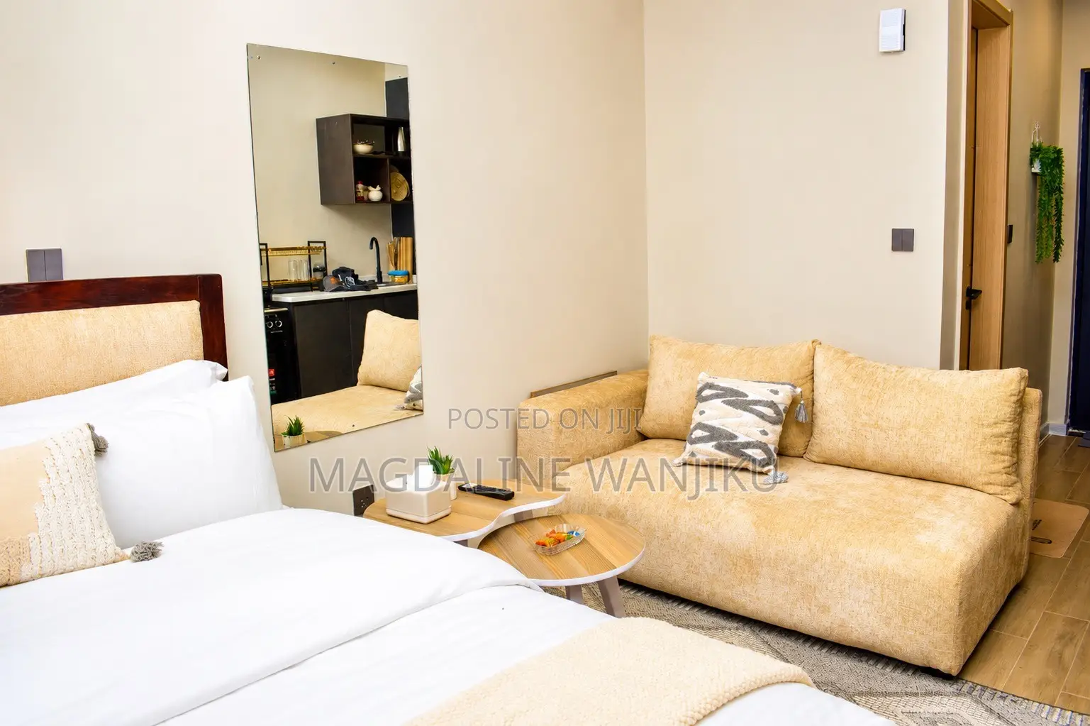 Crown Suite