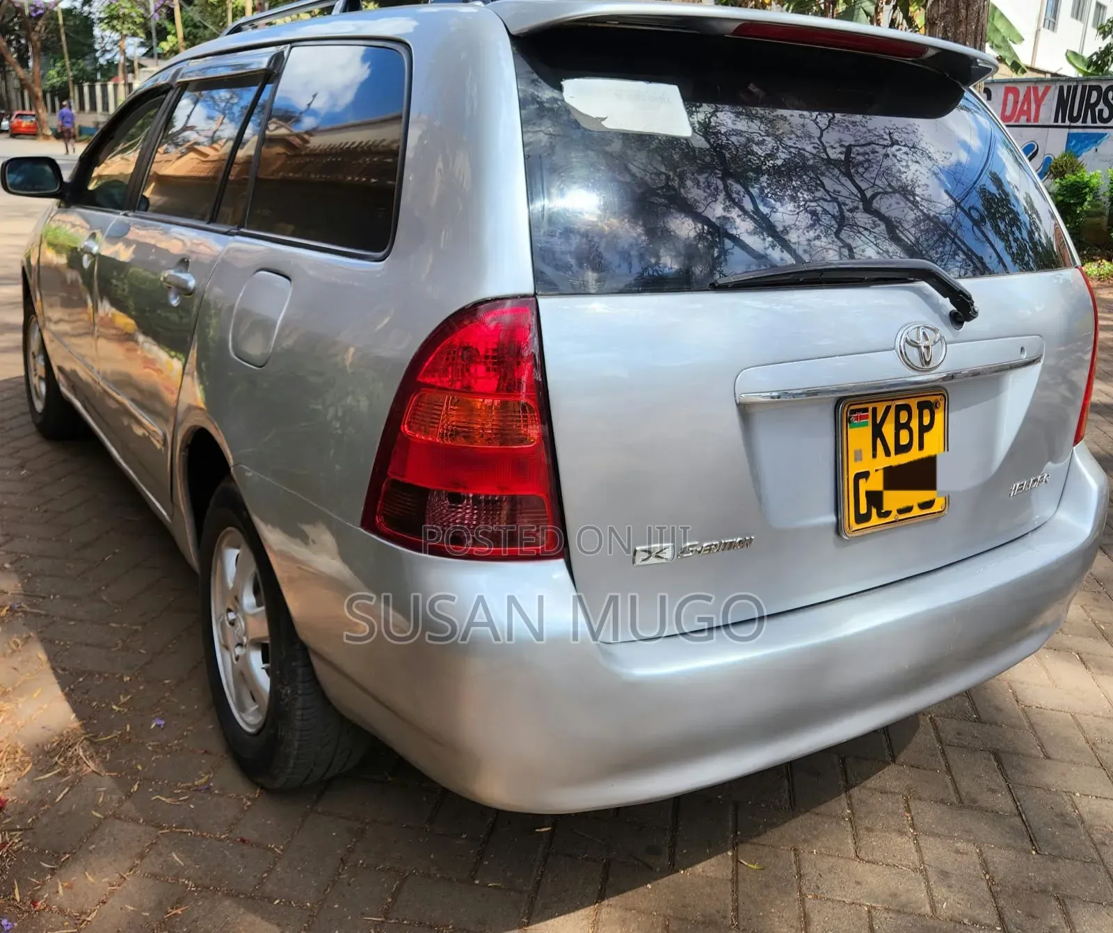 Toyota Corolla Fielder 2004