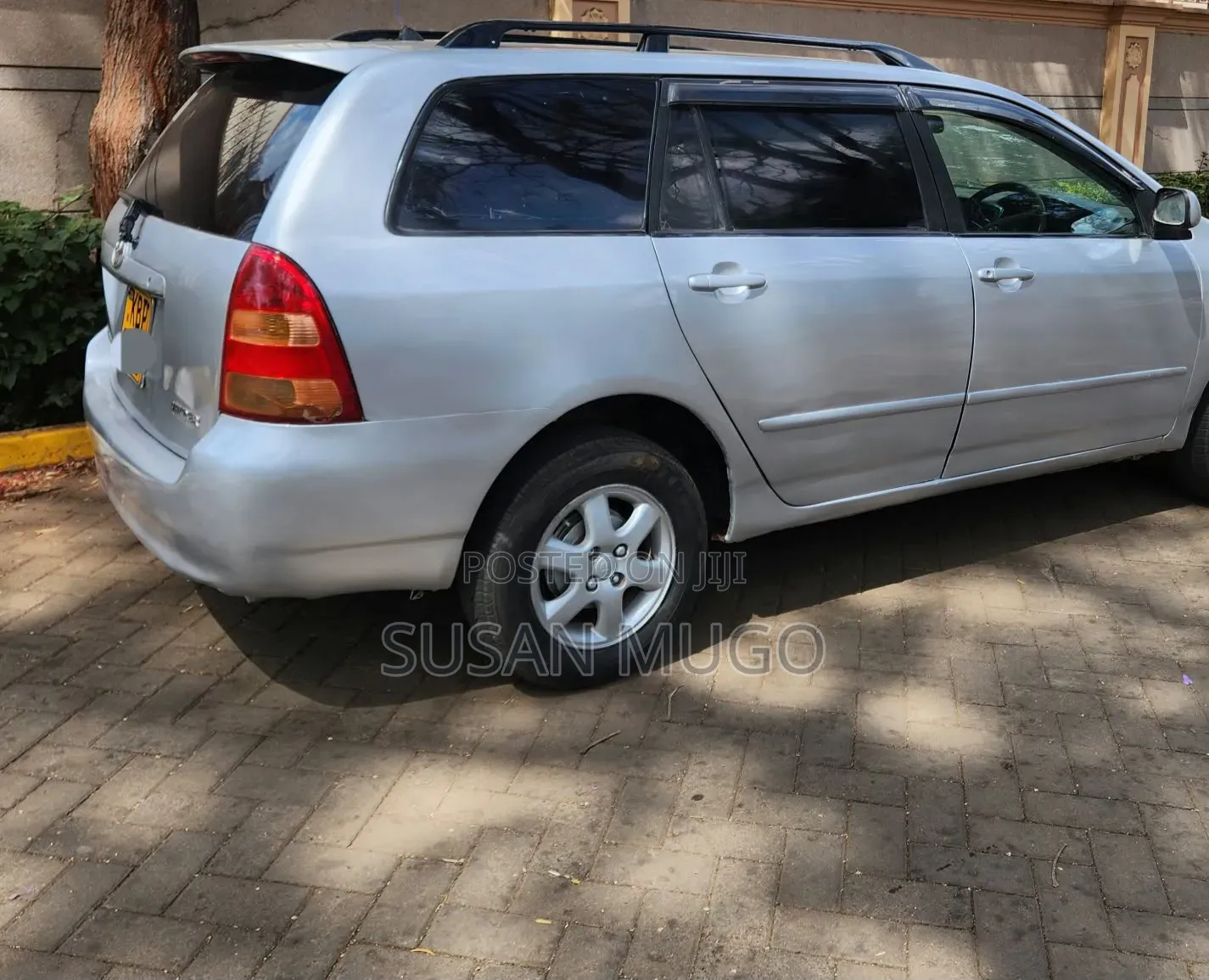 Toyota Corolla Fielder 2004