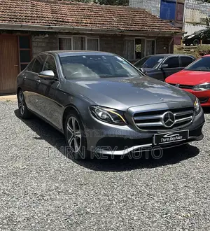 Mercedes-Benz E200 2019 Gray
