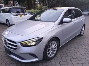 Mercedes-Benz B-Class 2019 Silver