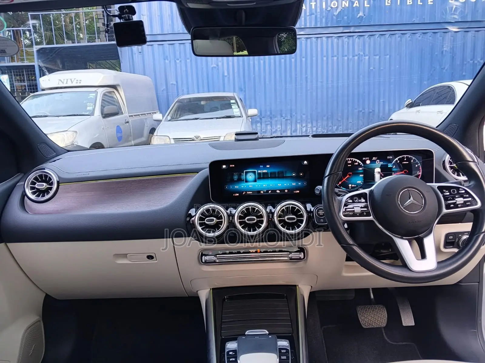 Mercedes-Benz B-Class 2019 Silver