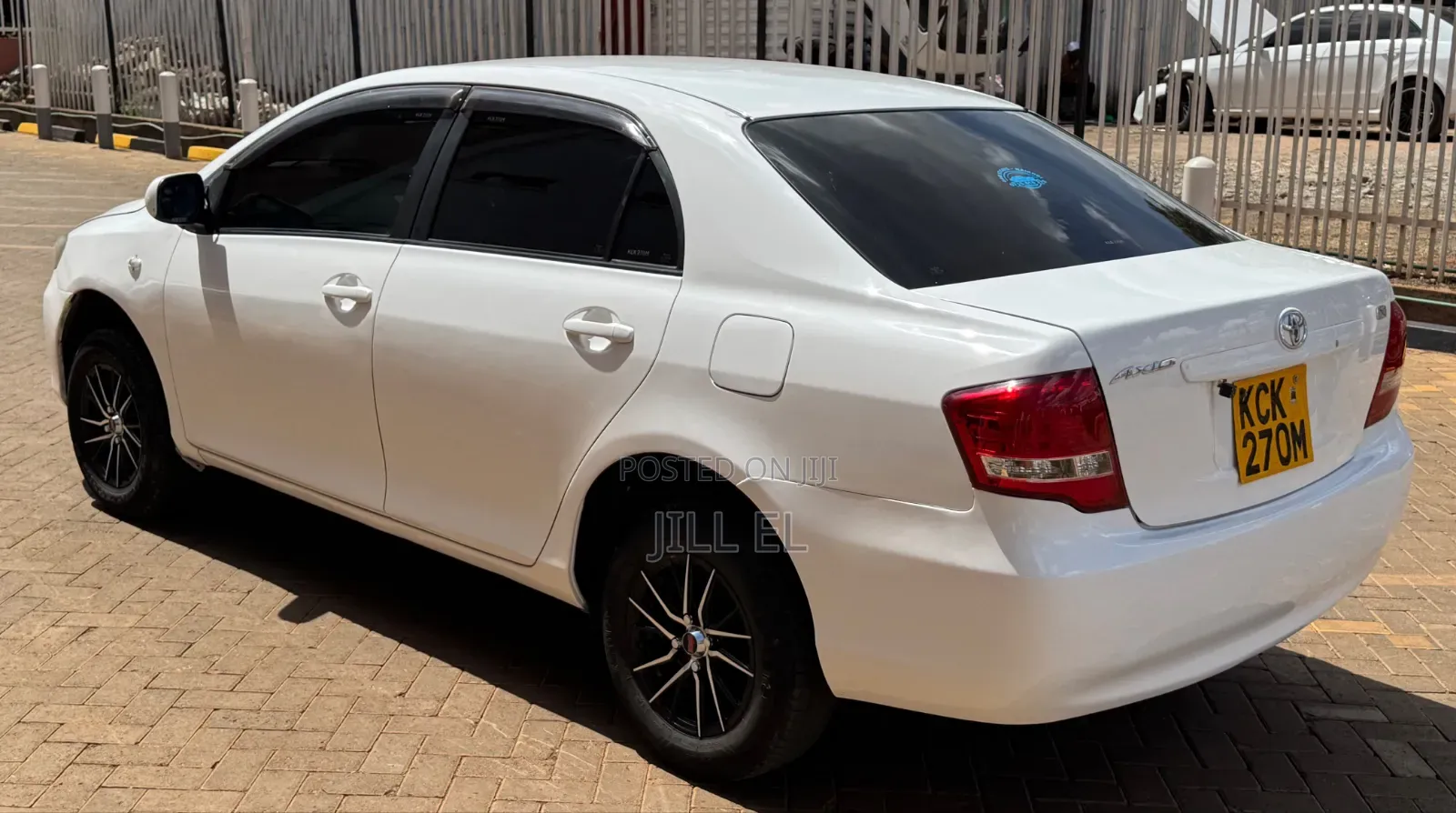 Toyota Axio 2010 White