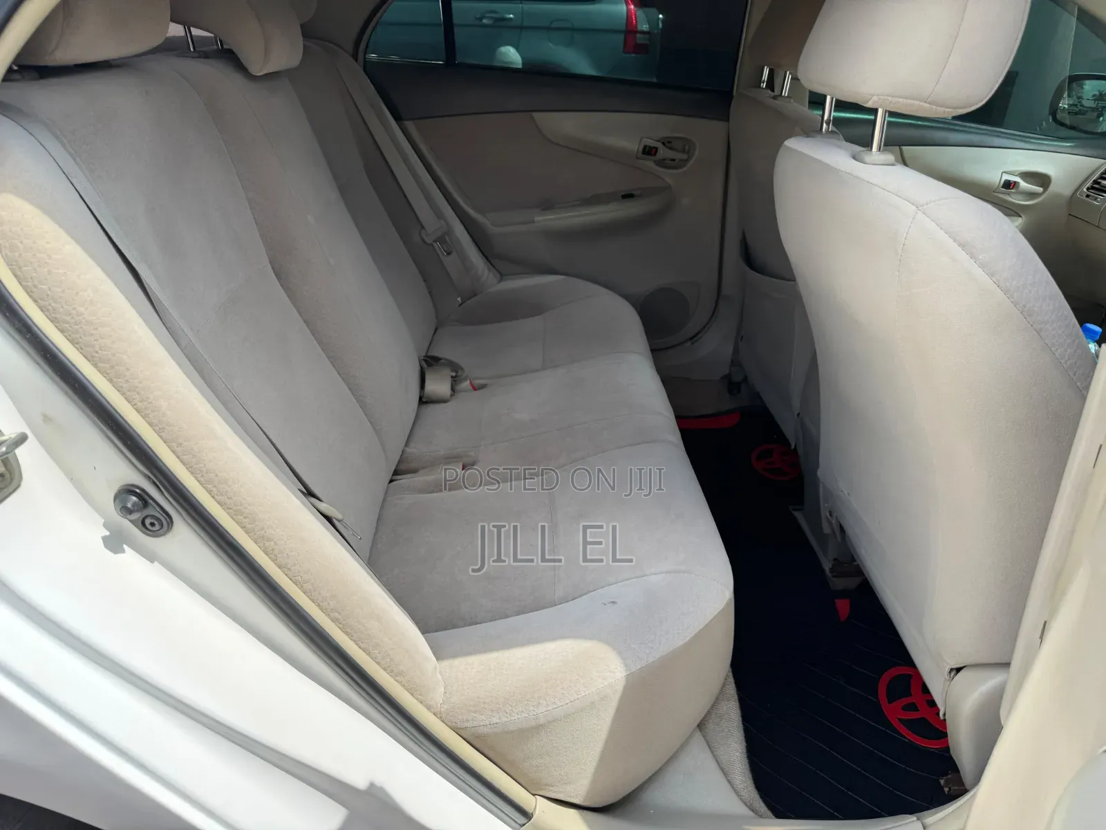 Toyota Axio 2010 White