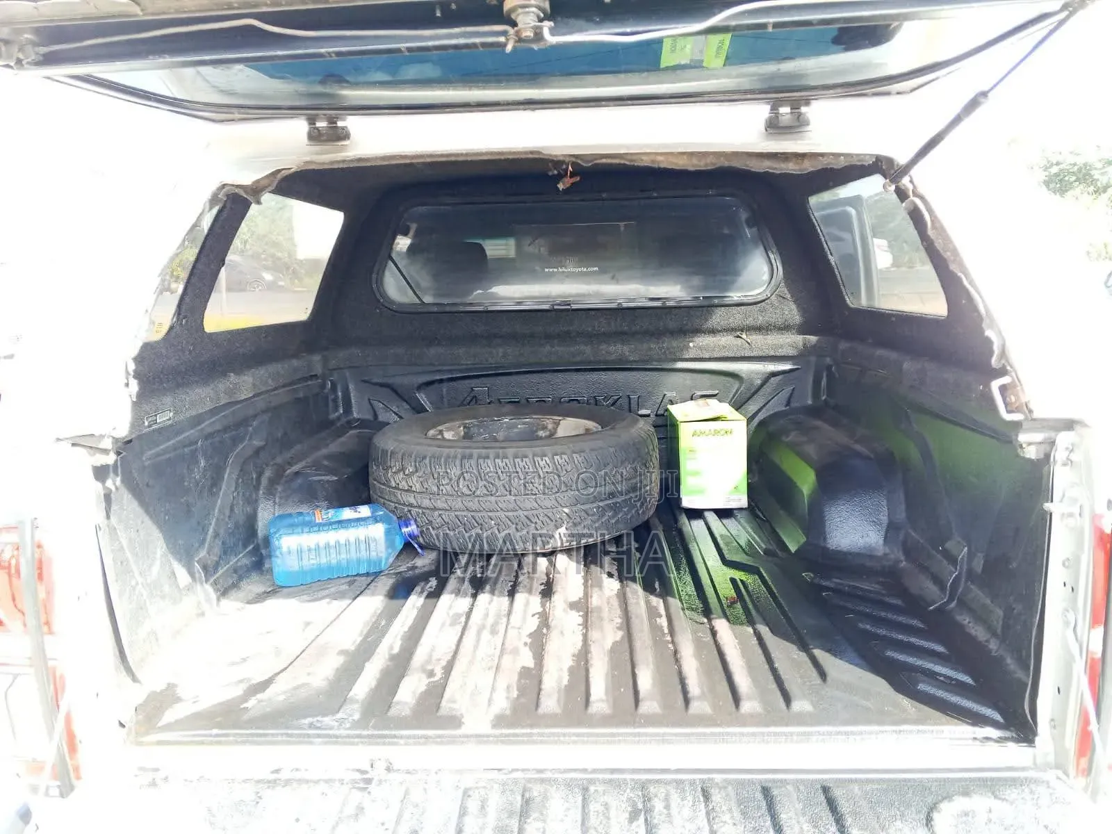 Toyota Hilux 2012 Gray