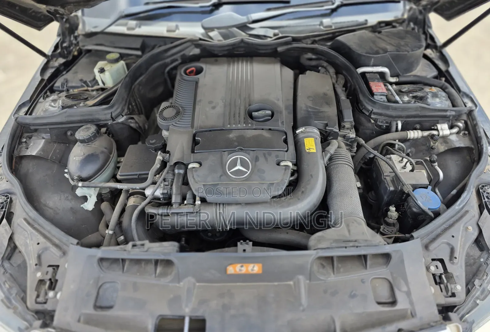 Mercedes-Benz E200 2011 Black