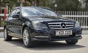 Mercedes-Benz E200 2011 Black