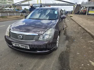 Nissan Bluebird 2008 Brown