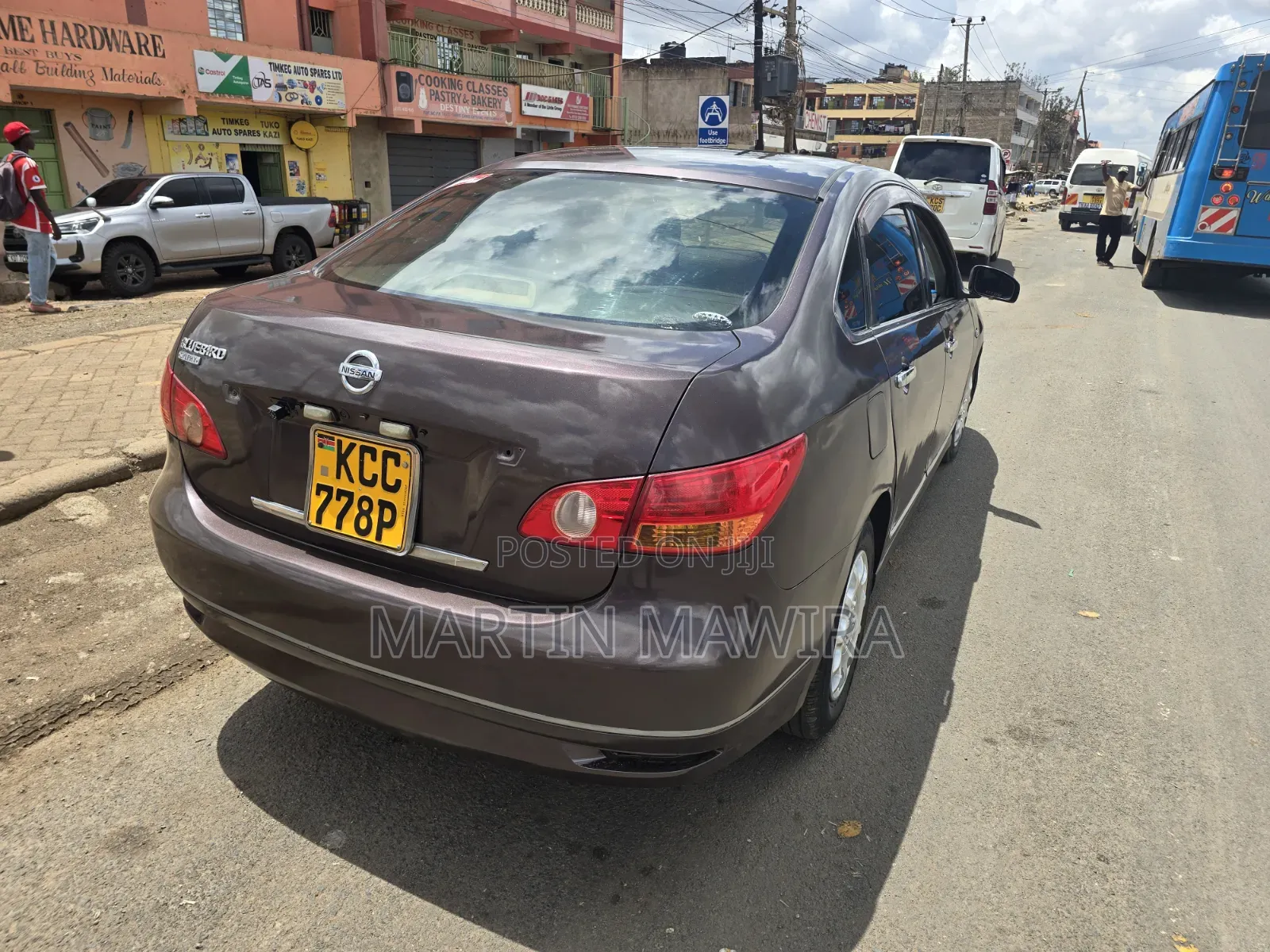 Nissan Bluebird 2008 Brown