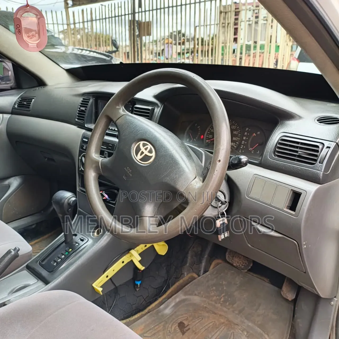 Toyota Corolla 2003 White