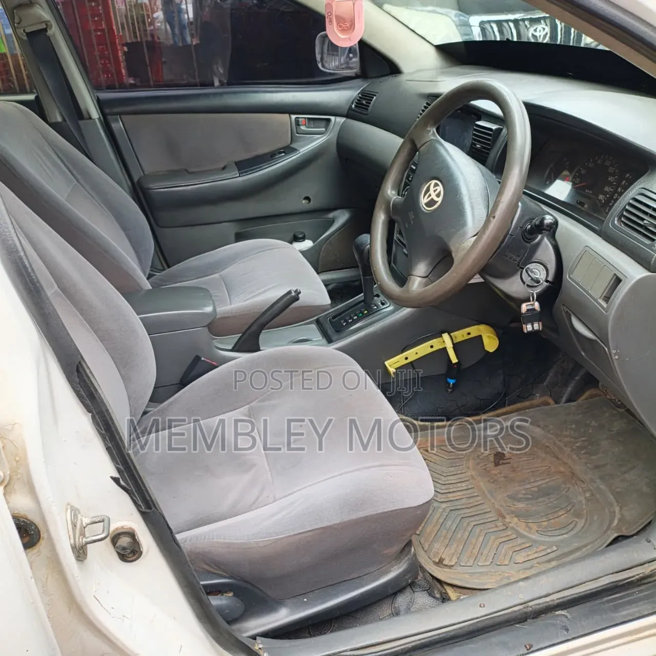 Toyota Corolla 2003 White