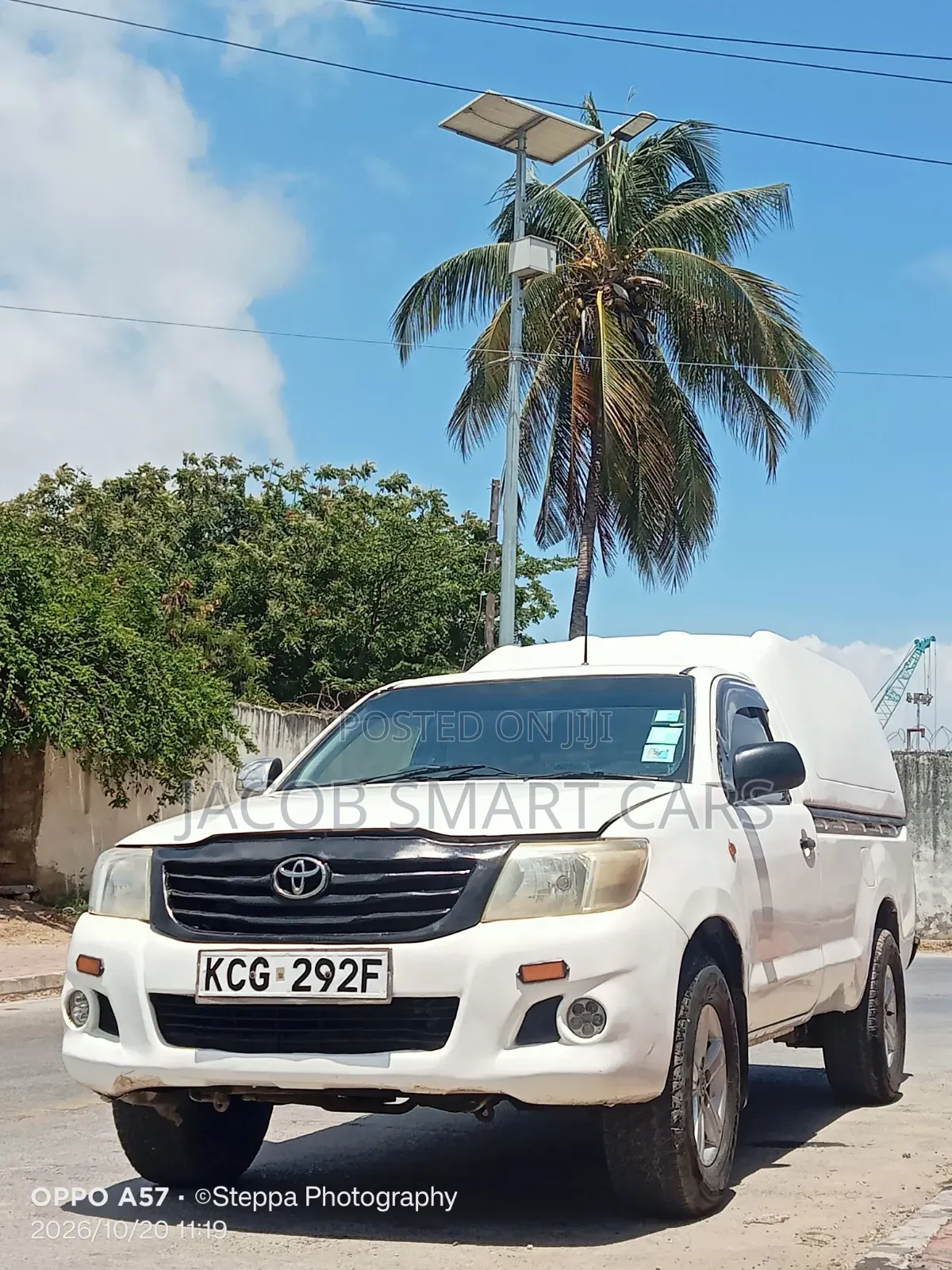 Toyota Hilux 2013 White