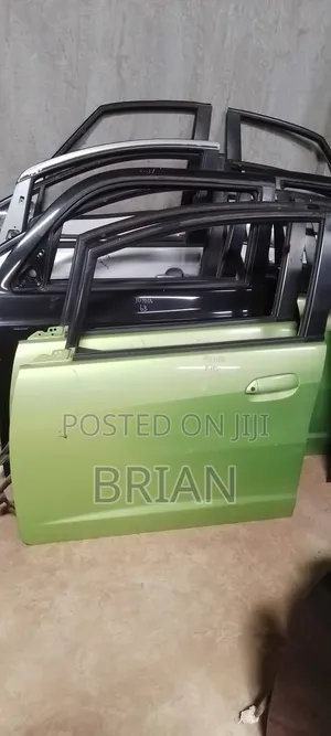 Honda Fit Door 2008-2010