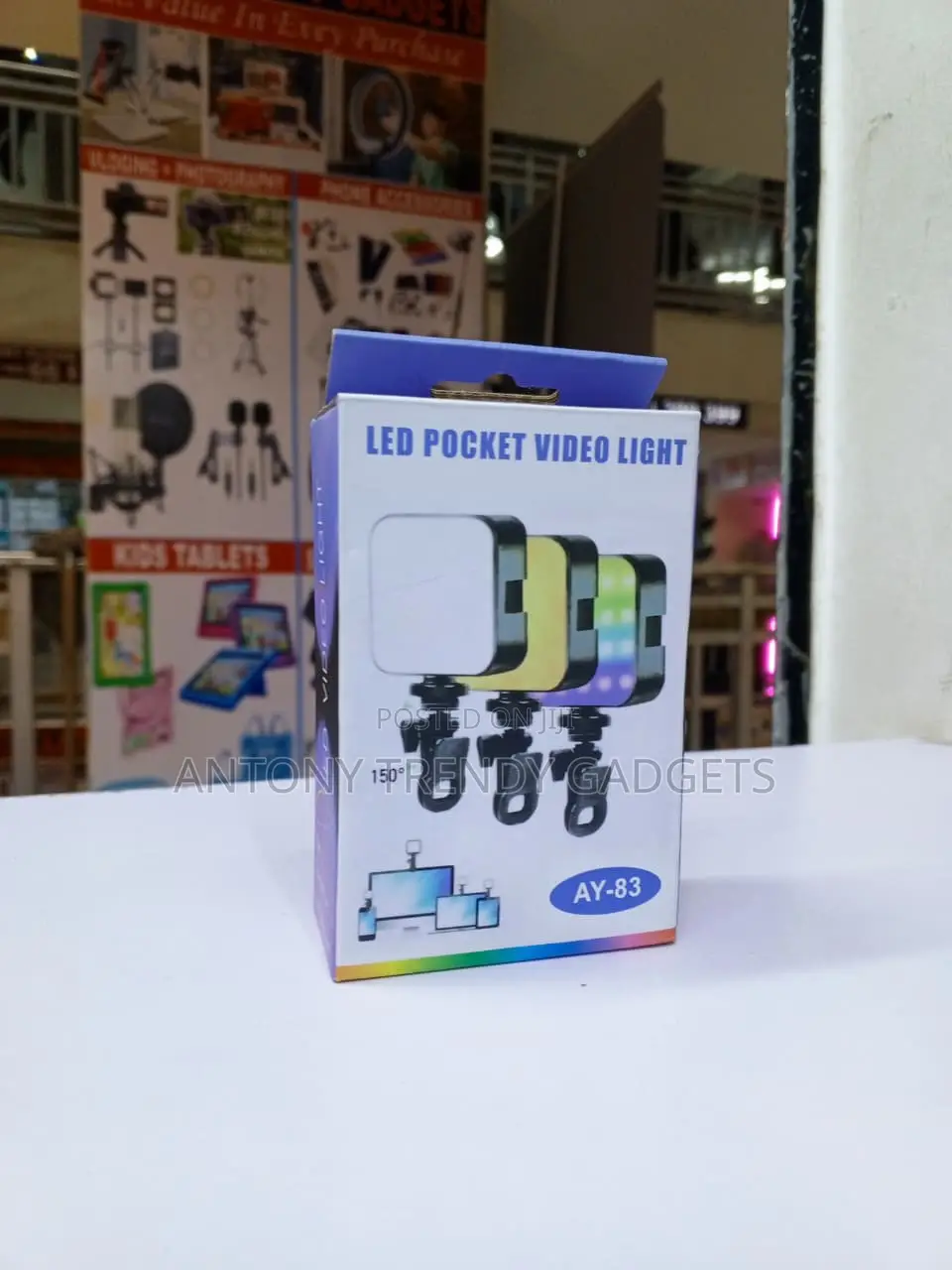 Portable LED Video Light With White, Warm and RGB Modes