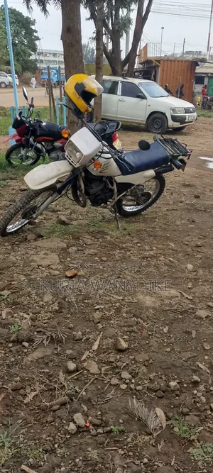 Yamaha DT125 1997 White