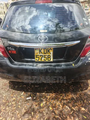 Toyota Vitz 2015 Black