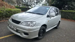 Toyota Corolla Spacio 2002 White