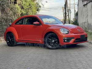Volkswagen Beetle 2019 Orange