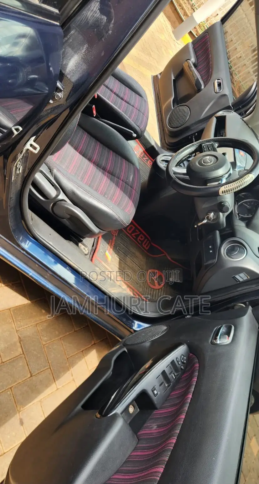 Mazda Demio 2013 Blue