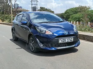 Toyota Aqua 2018 Black