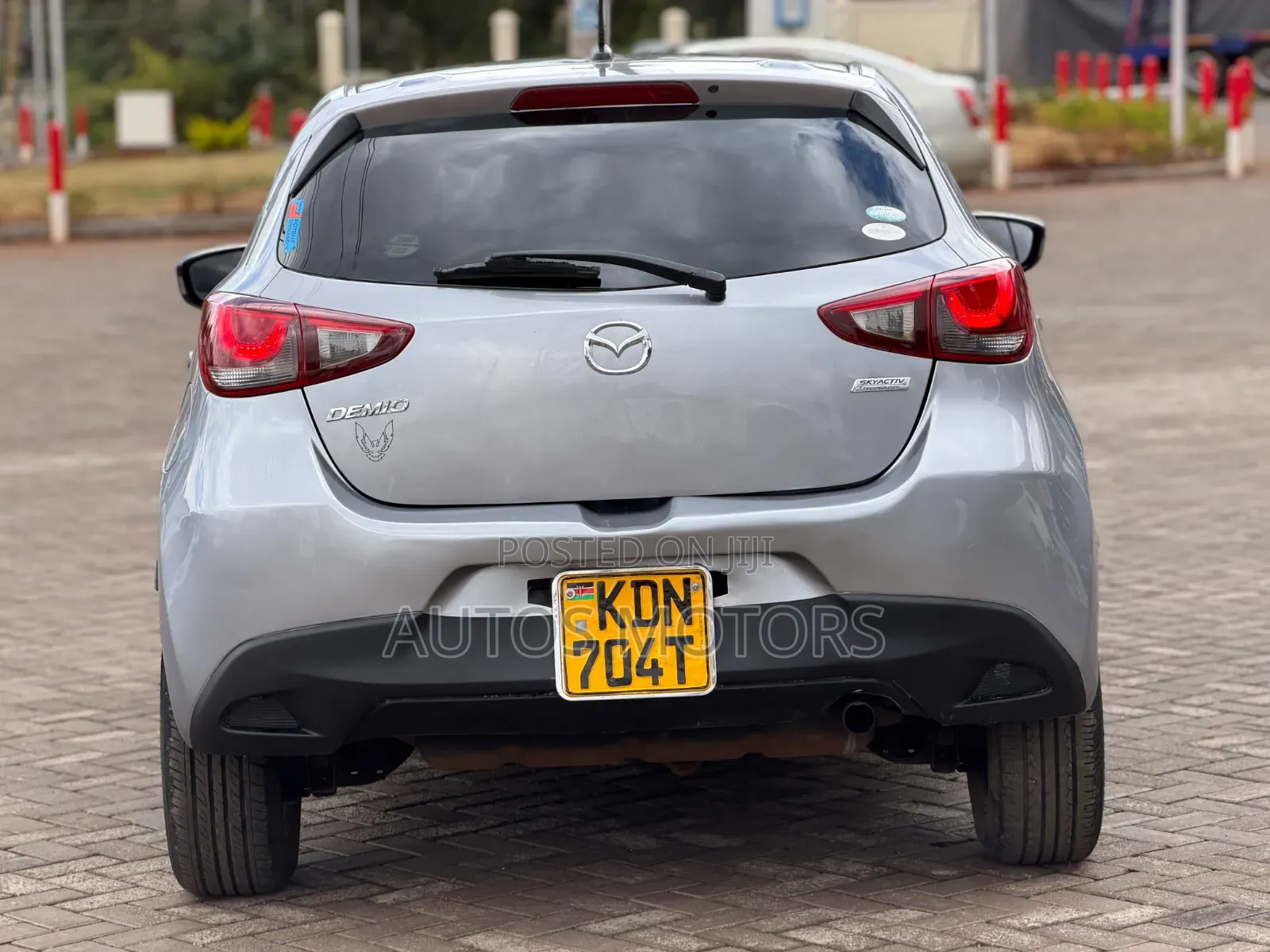 Mazda Demio 2016 Silver