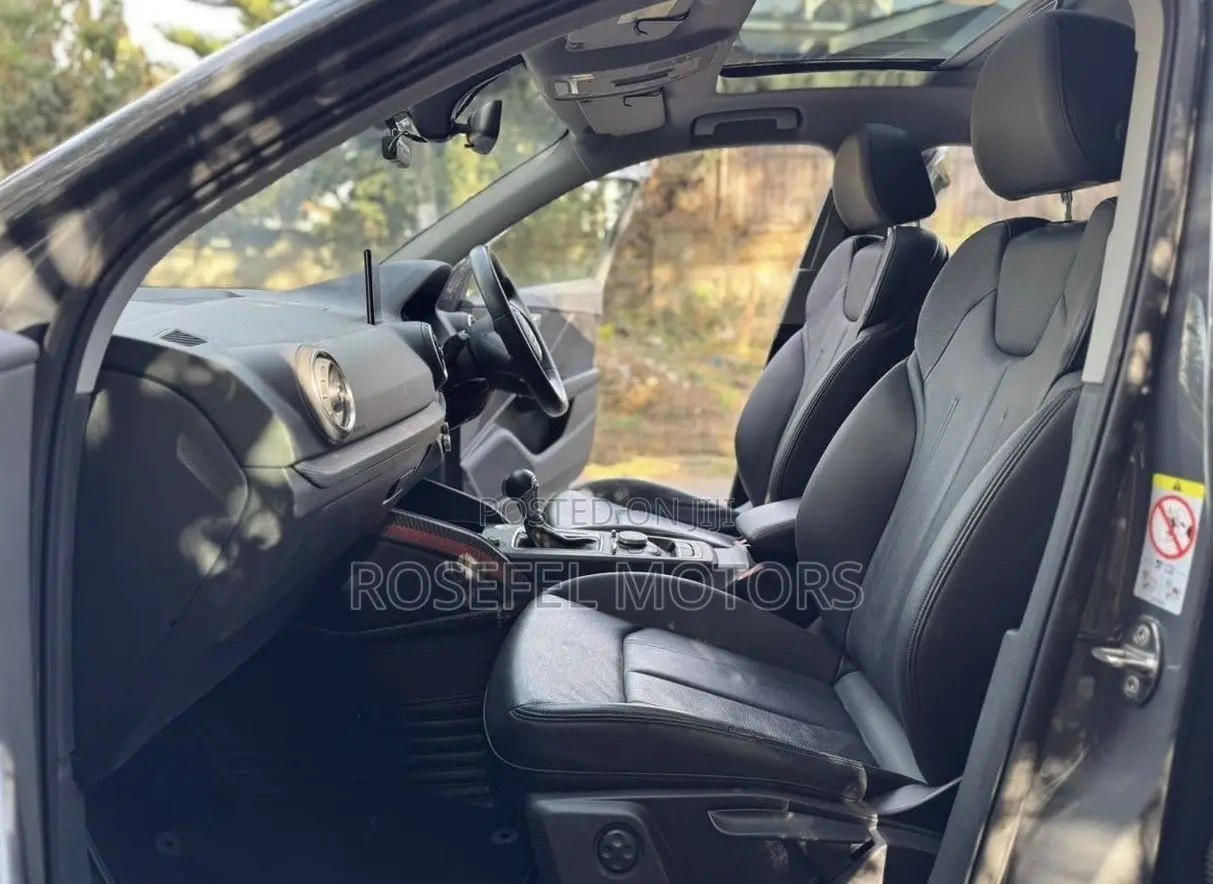 Audi Q2 1.4 TFSI FWD 2019 Gray