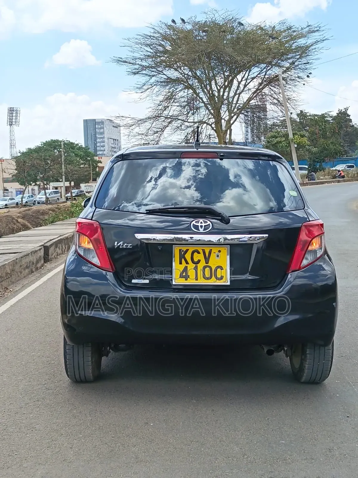 Toyota Vitz 2012 Black