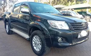 Toyota Hilux 3.0 D-4D 4x4 2012 Black