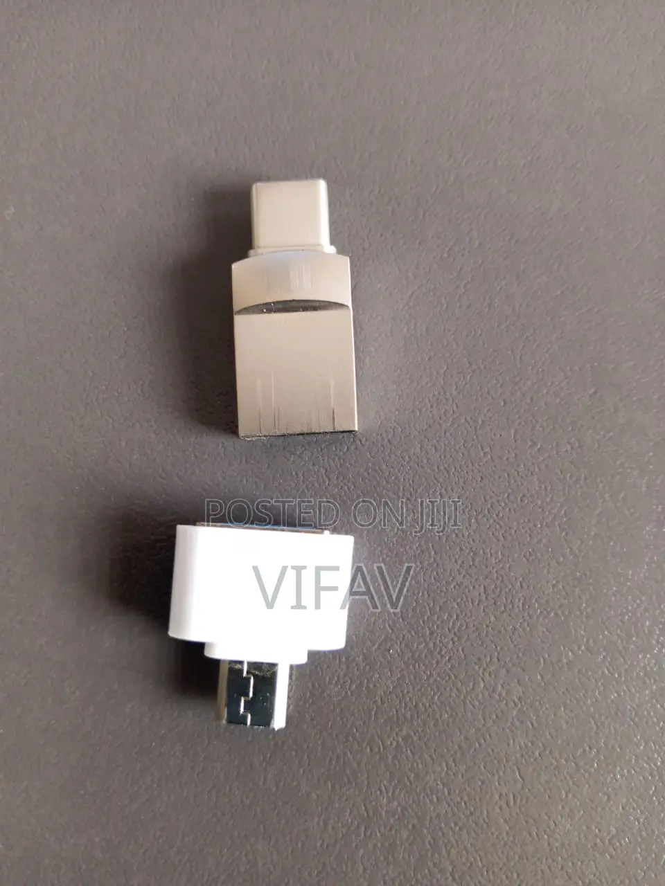 2TB Type-C Metal Flash Drive With Phone OTG Adapter Kit