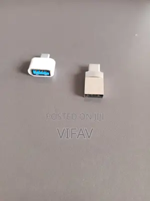 2TB Type-C Metal Flash Drive With Phone OTG Adapter Kit