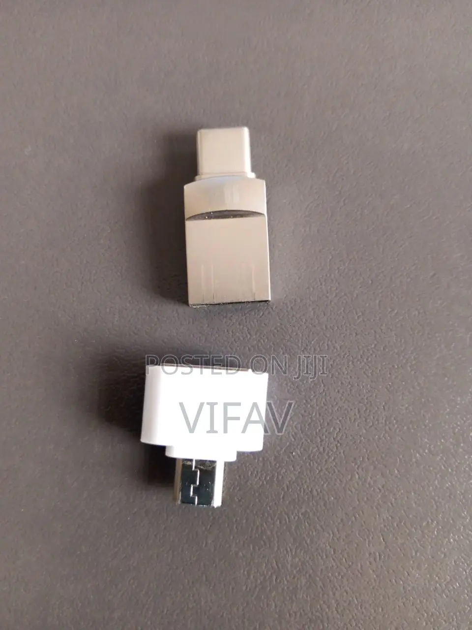 2TB Type-C Metal Flash Drive With Phone OTG Adapter Kit