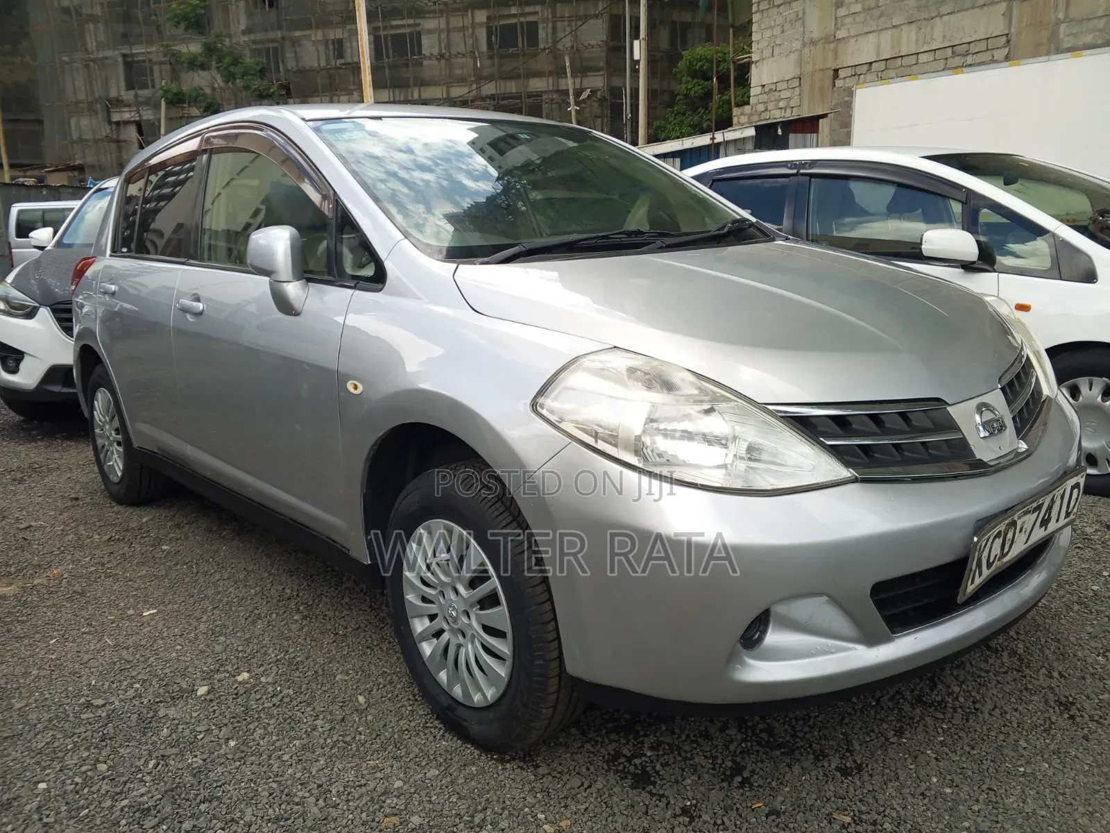 Nissan Tiida 2007 Silver