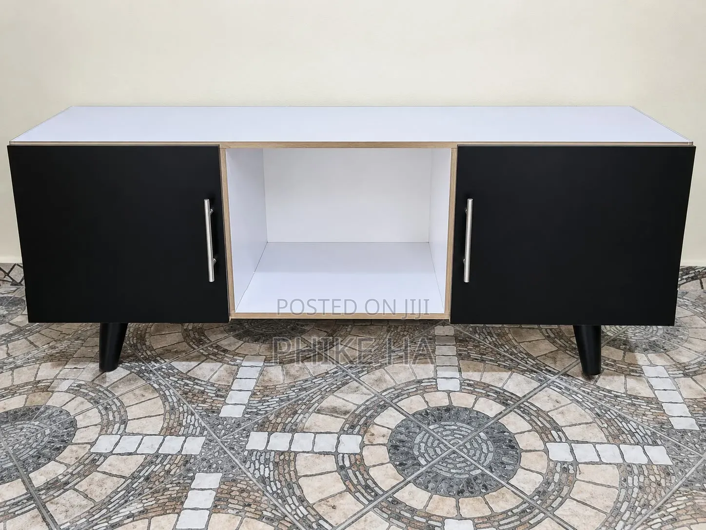 TV Stand Taiwan