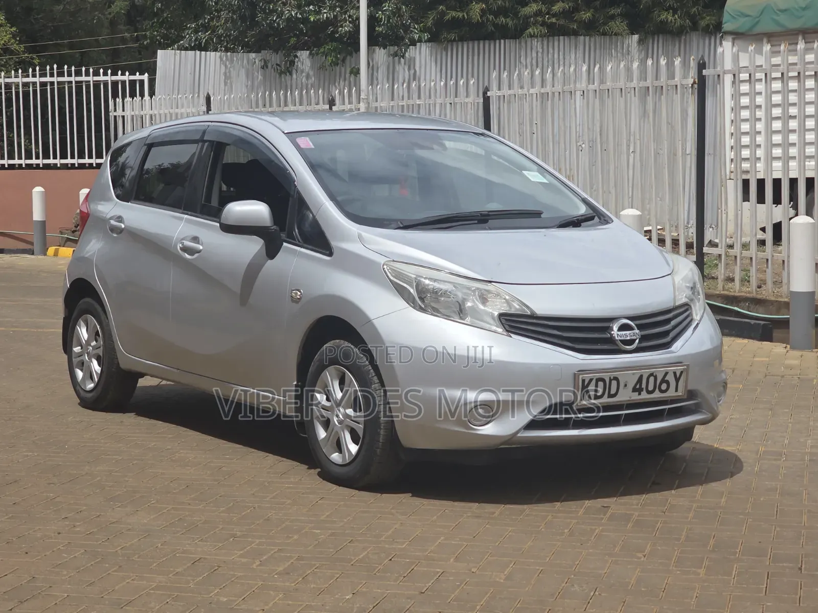 Nissan Note 2015 Silver