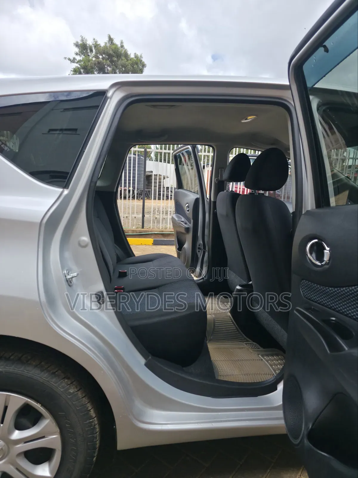 Nissan Note 2015 Silver