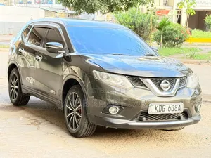 Nissan X-Trail 2015 Gray