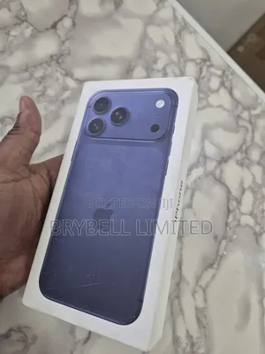 New Apple iPhone 17 Pro Max 256 GB Blue