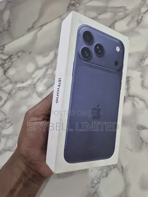 New Apple iPhone 17 Pro Max 256 GB Blue