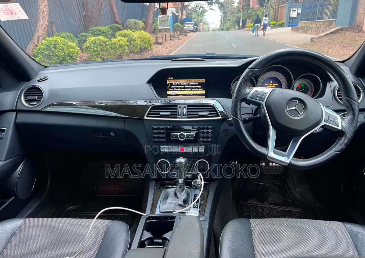 Mercedes-Benz C200 2013 Black