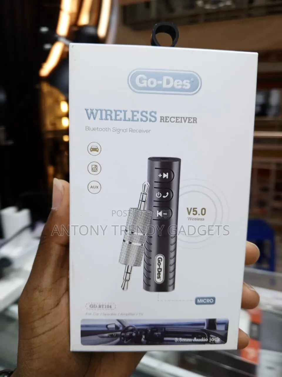 Go-Des GD-BT104 Wireless Bluetooth AUX Receiver