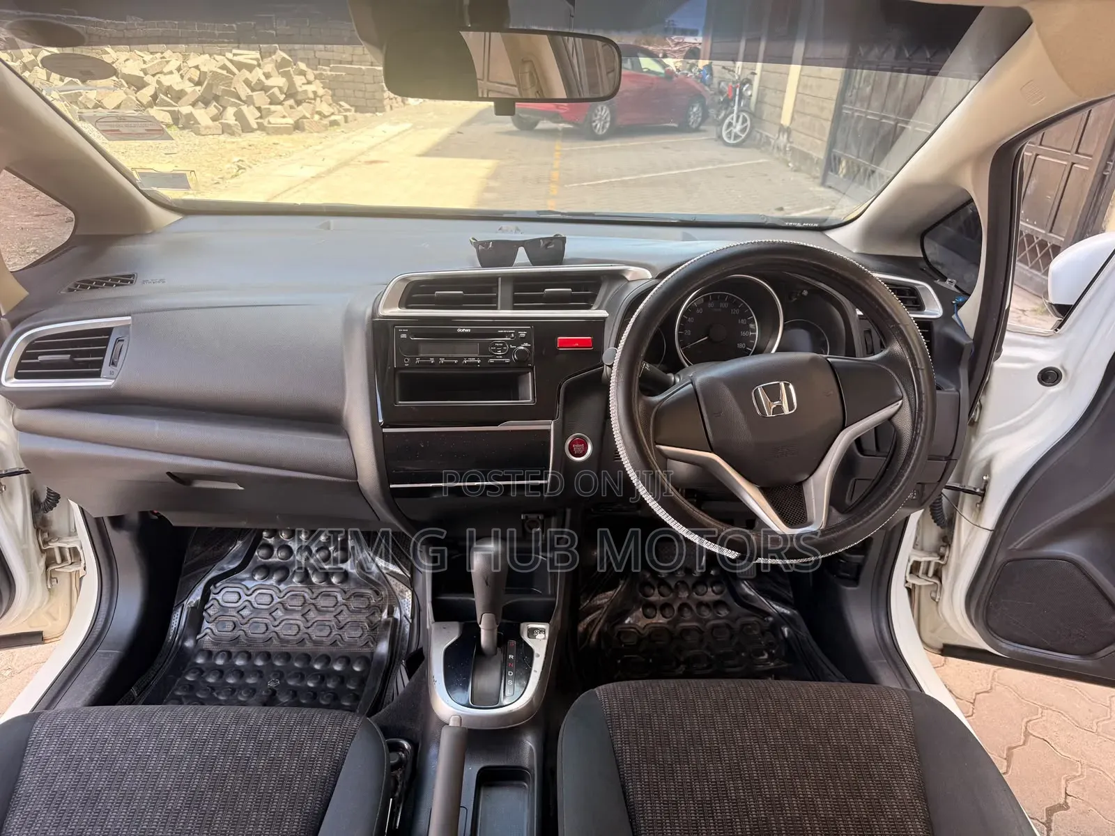 Honda Fit 2016 Pearl