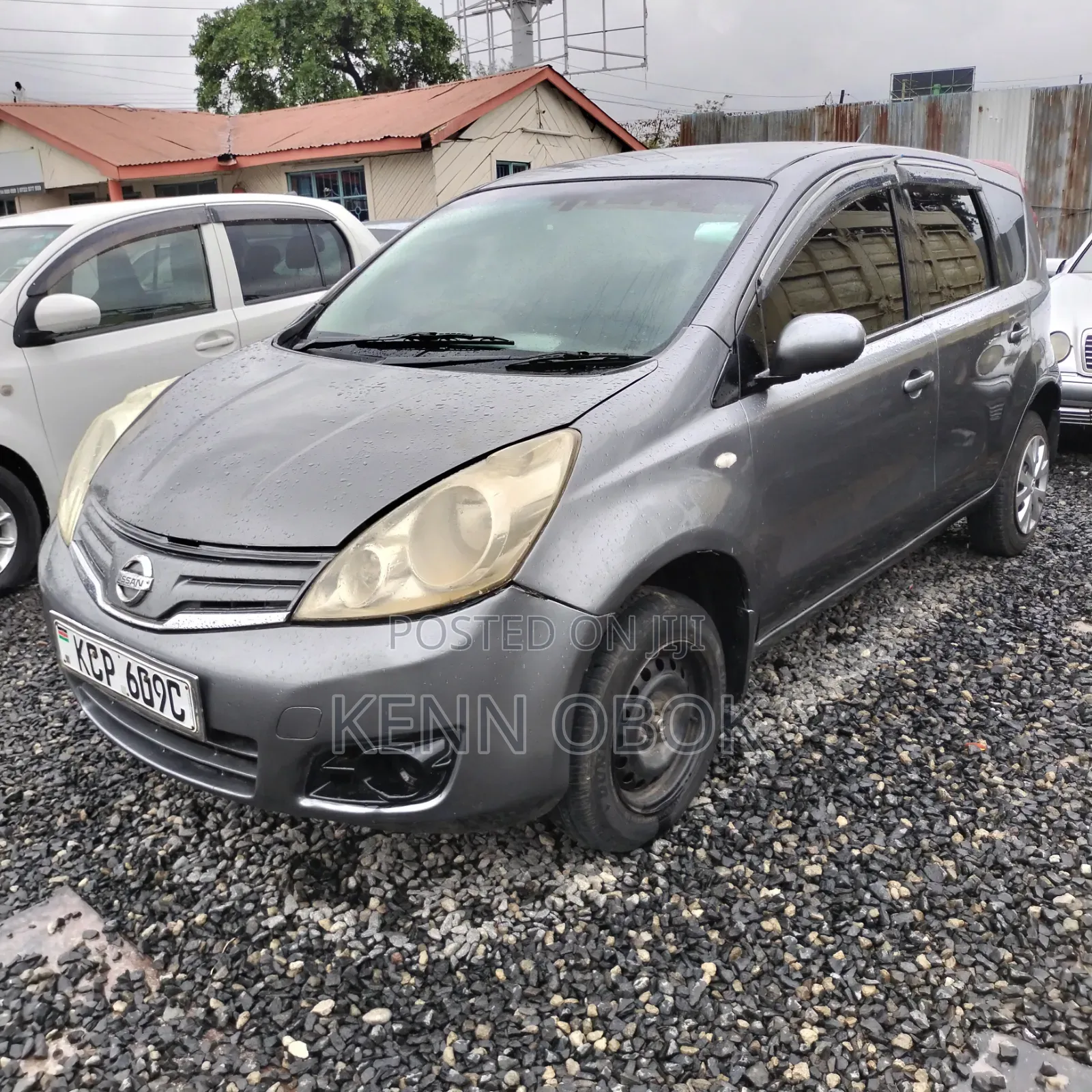 Nissan Note 1.6 Petrol 2010 Gray