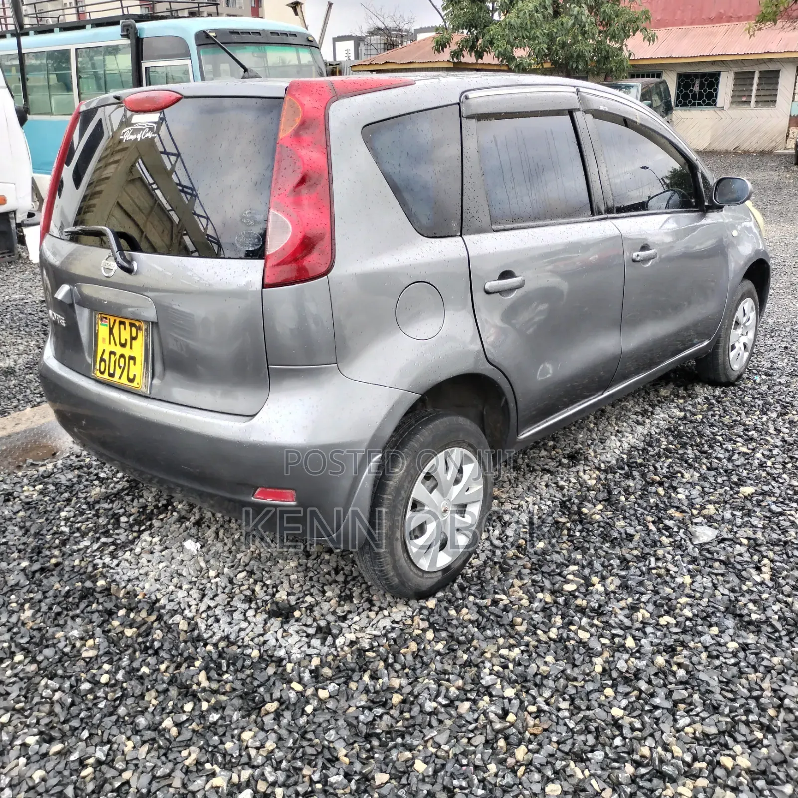 Nissan Note 1.6 Petrol 2010 Gray