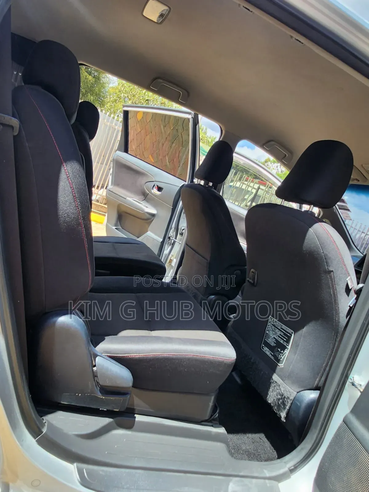 Toyota Wish 2012 Silver