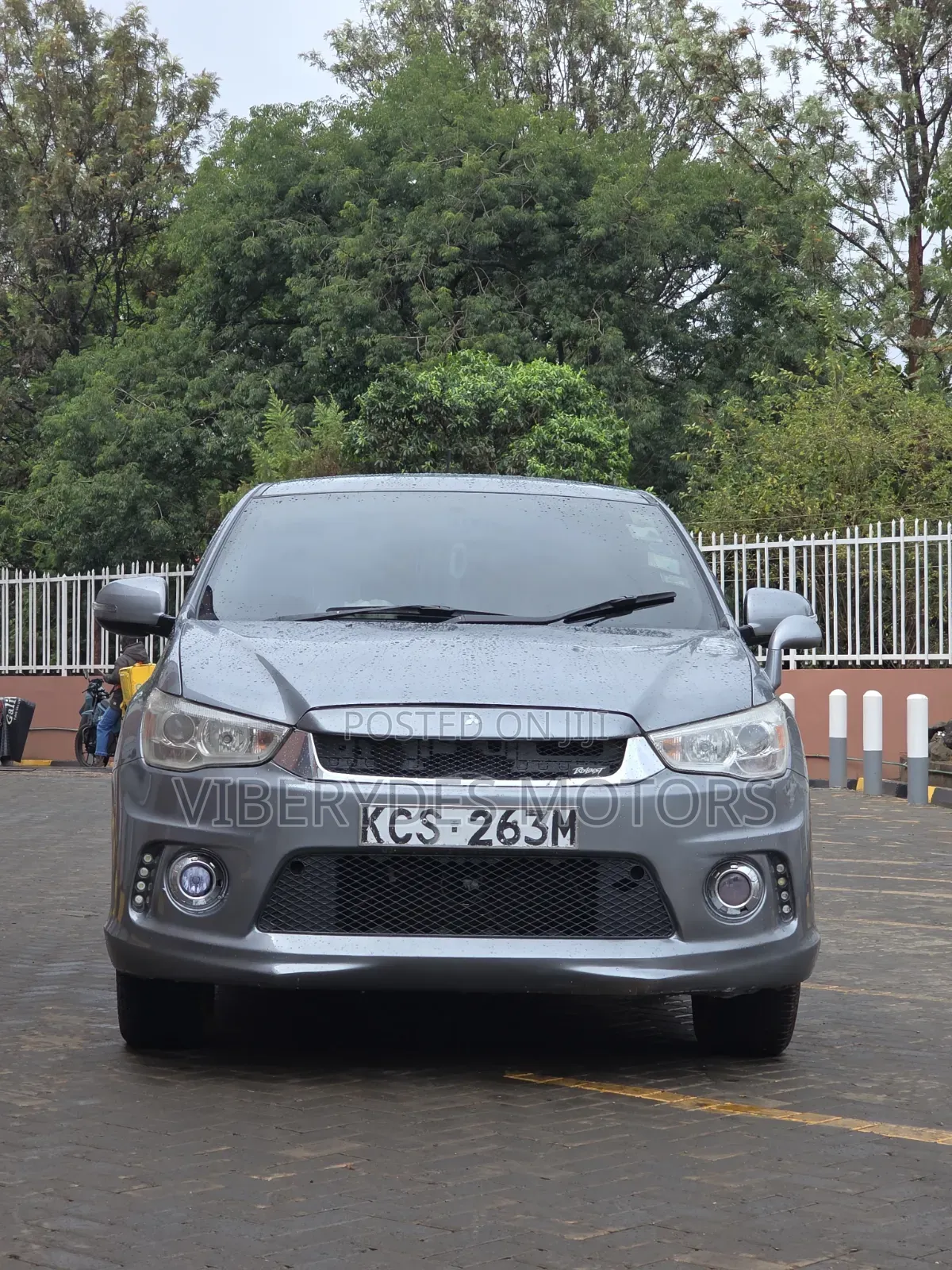 Mitsubishi RVR 2.0 2012