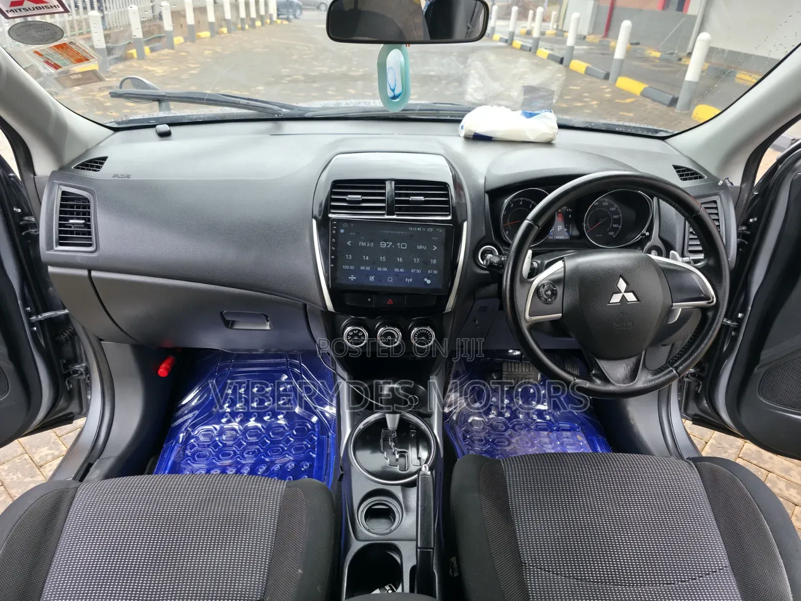 Mitsubishi RVR 2.0 2012