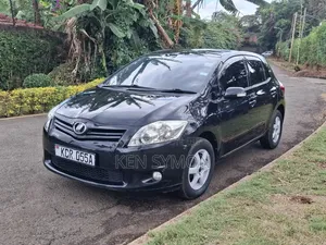 Toyota Auris 2012 Black